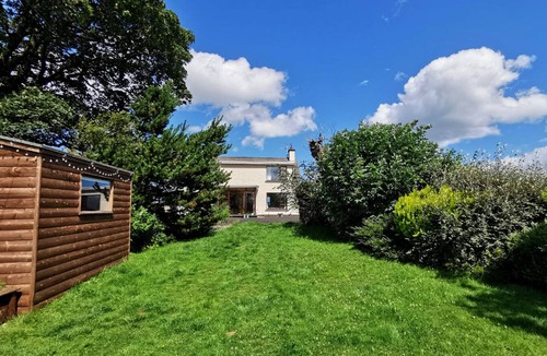 Bushmills House | Self-catering dog-friendly accommodation on the Causeway Coast