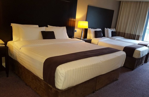 Athlone Hotel | Shamrock Lodge Hotel