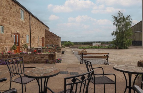 Harrogate Cottage | SHEPHERD'S CROOK, pet friendly, luxury holiday cottage in Spofforth