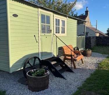 Peak District Cabin | Shepherds Rest