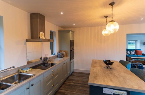 Sneem House | Sneem Farmhouse – Peaceful Countryside Retreat in the Heart of Kerry