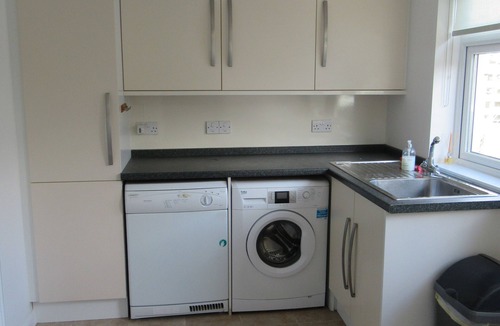 Georgeham Cottage | Spacious Cottage and Barn in Lovely Georgeham. Close to stunning beaches!