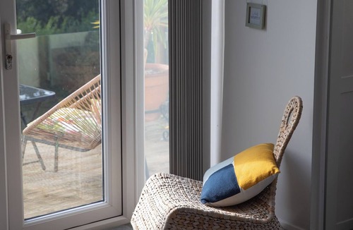Georgeham Cottage | Spacious Cottage and Barn in Lovely Georgeham. Close to stunning beaches!