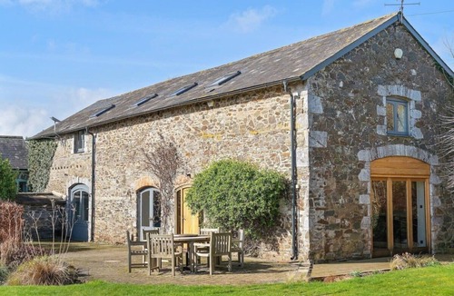 Liverton House | Spacious Farmhouse on the Edge of Dartmoor