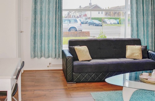 Stanwell Cottage | St Mary's Avenue House