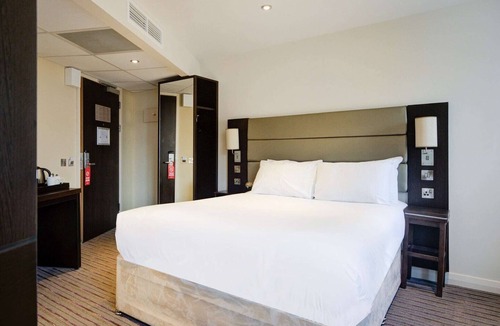 Newport Hotel | Standard Family of 3 Room