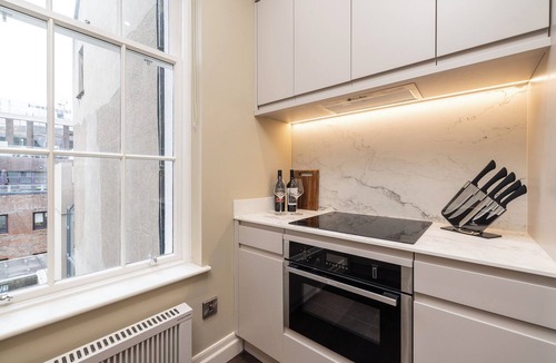 City Centre Dublin Apartment | Stunning 1-Bed City Apartment In the heart of Dublin
