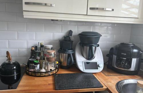 Newtownabbey House | Styles & Cosy Room near Belfast