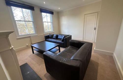Dulwich Apartment | Stylish 2-Bed Apartment in West Dulwich