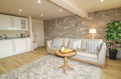 Londonderry Cottage | SUITE 33A in Londonderry, Northern Ireland