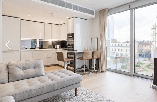 West Brompton Apartment | SW6 Sanitizied Stunning Super fast Wi-fi Chelsea Kensington West Brompton