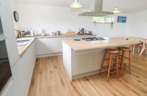 Carbis Bay Cottage | SWALLOWS NEST, country holiday cottage in Carbis Bay