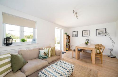 Mortehoe House | Tarka Coastguard Cottage 6 Tarka Lane