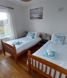 Carrick House | Teach na Mara Cottage Kilcar Donegal