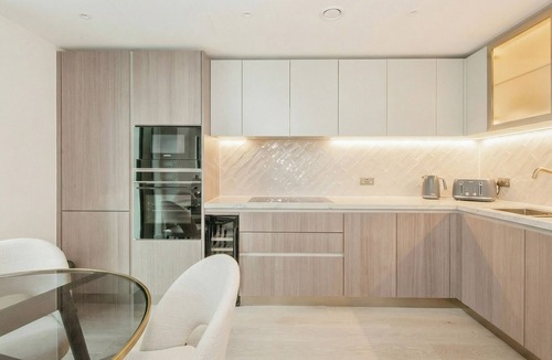 Rotherhithe Apartment | Terrific 2-bedroom apartment in London perfect for your stay