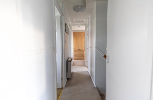 Great Shelford House | Thames - Stylish Home in Cambridge | Long Stays | Contractors | Relocators