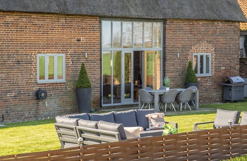 Irstead House | Thatch Barn, Burlingham , Norfolk