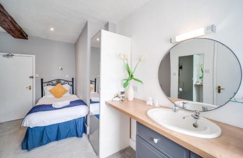 Chepstow Hotel | The Beaufort Hotel