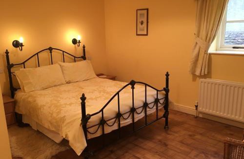 Dungiven House | The Dairy, Magheramore Courtyard