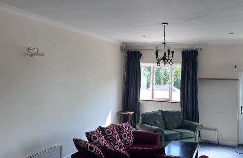 Castletown Apartment | The Golden Anchor