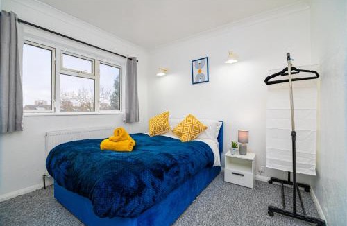 Abbey Wood House | The Green Abbey - Fast track to Central London