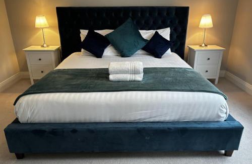Donegal House | The Happy Heron