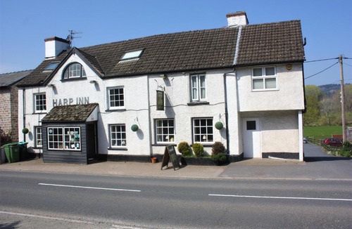 Glasbury Hotel | The Harp Inn