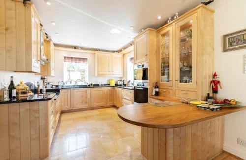 Stow-on-the-Wold House | The Hollies Country House