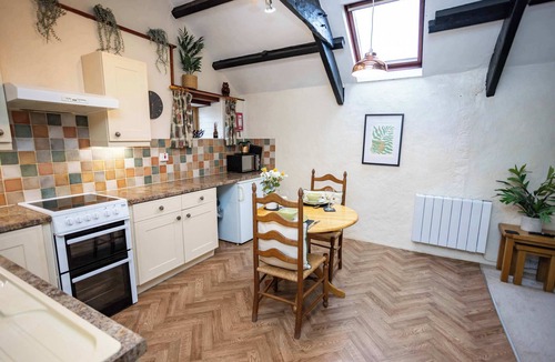 St. Florence Apartment | The Loft, One Bedroom Apartment, St Florence
