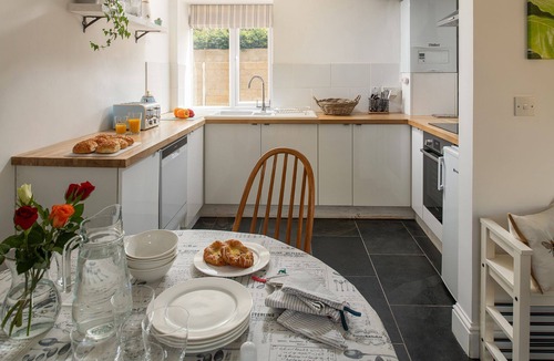 Garsdon Apartment | The Milking Parlour - Luxury Cottages