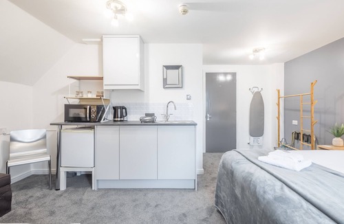 Cambridge Apartment | The Modern Cambridge Studio 8