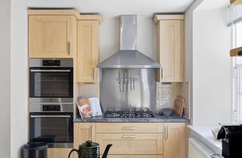 Murthly House | The Old Mill - Scenic Riverside Stay