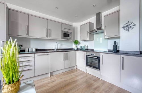 Barnwood Apartment | The Post House Two by Fortuna Property Portfolio, The Post House Two Apartment