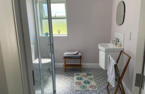 Jamestown House | The Potters Lodge