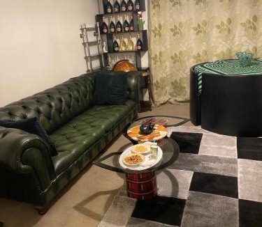 Lewisham House | The Right Place. A Fabulous/Cozy Double Room