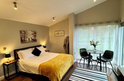 Portglenone Cabin | The River Bann Retreat