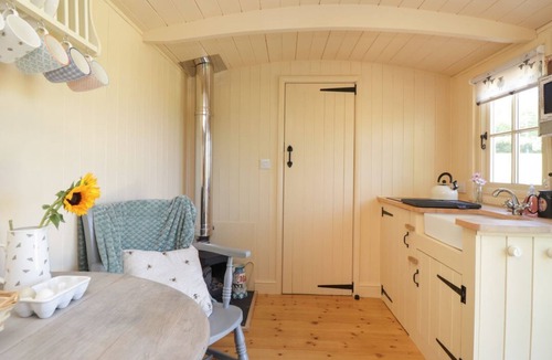 Denton House | The Shepherds Hut at Marley, Barham