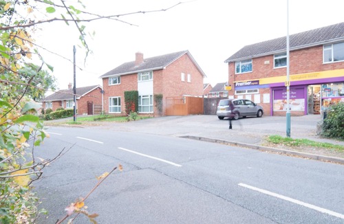 Cheltenham House | The Spitfire - Newly renovated 3-bed house in Cheltenham