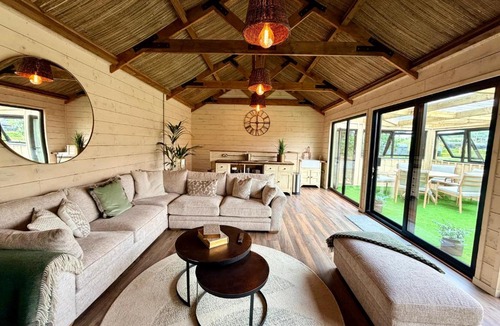 Limavady Apartment | The Treehouse Lookout