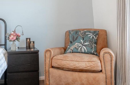 Settle House | Three Peaks Central Cottage, Settle, 3Bed 2Bath