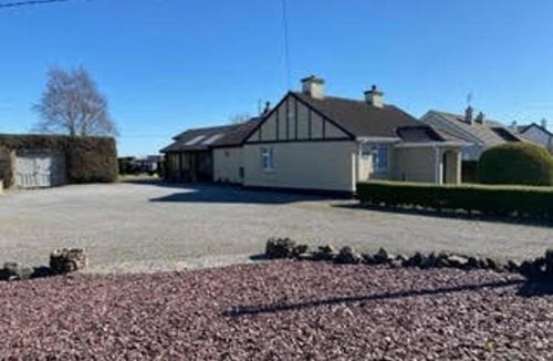Daingean House | Tranquil Barn Retreat in Daingean