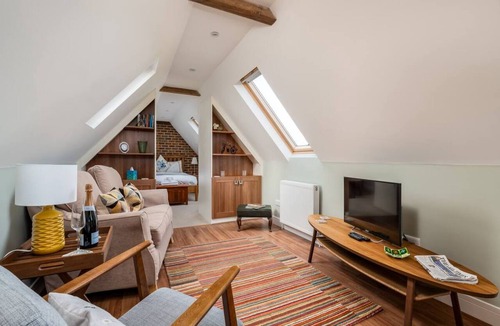 Little Missenden Apartment | Tranquil Chilterns Farm Hideaway - Pass the Keys