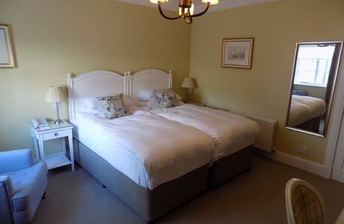 Termonfeckin Bed & Breakfast | Twin Room Deluxe En-Suite Bathroom