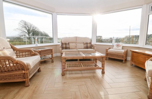 Llanfaethlu Cottage | Ty Top