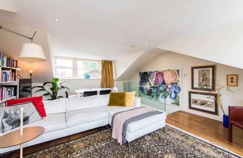 Colville Apartment | Unique 2bed Apartment, Portobello Rd
