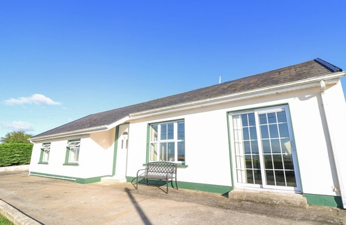 Templeshanbo House | VALLEY VIEW, pet friendly in Enniscorthy, County Wexford