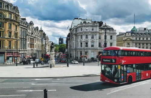Knightsbridge Apartment | Warm and Cozy 1-BD Getaway near Hyde Park