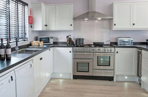 Milford on Sea House | Well appointed two storey house.