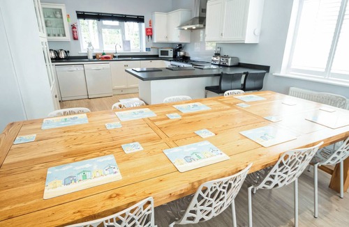 Milford on Sea House | Well appointed two storey house.