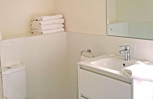Renvyle Apartment | Well equipped house with use of hotel facilities